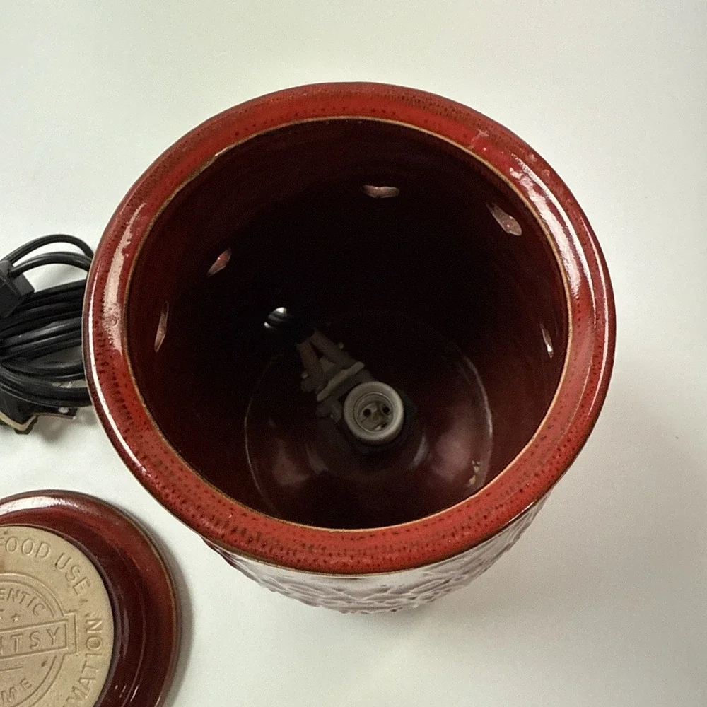 Scentsy LOVE HEALS Full Size Wax Warmer Rust‎ Red Hearts No Box